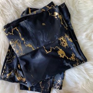 Extra High-Waisted PowerSoft Hidden Pocket Leggings